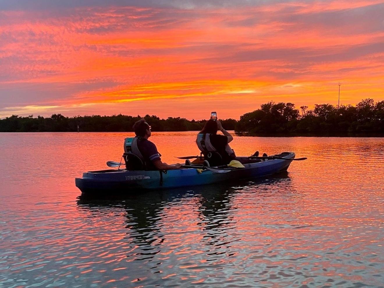 a small boat in a body of water