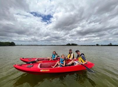 Clear Bottom Kayak Tours!